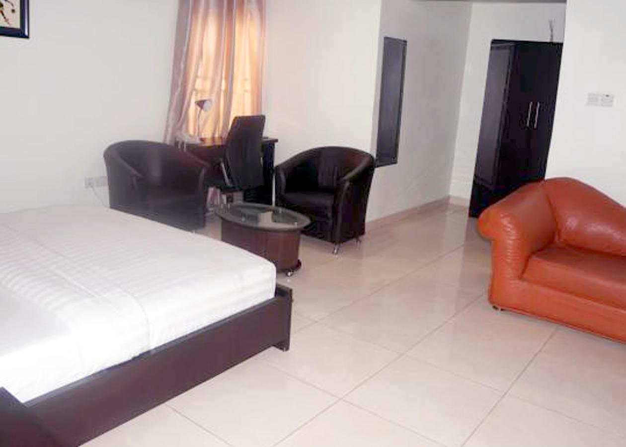 De Rigg Place - Alaka Estate, Surulere Lagos Exteriör bild