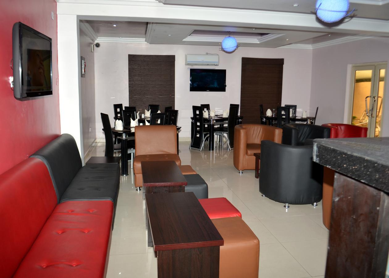 De Rigg Place - Alaka Estate, Surulere Lagos Exteriör bild