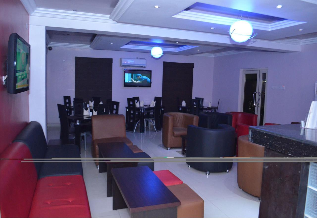 De Rigg Place - Alaka Estate, Surulere Lagos Exteriör bild
