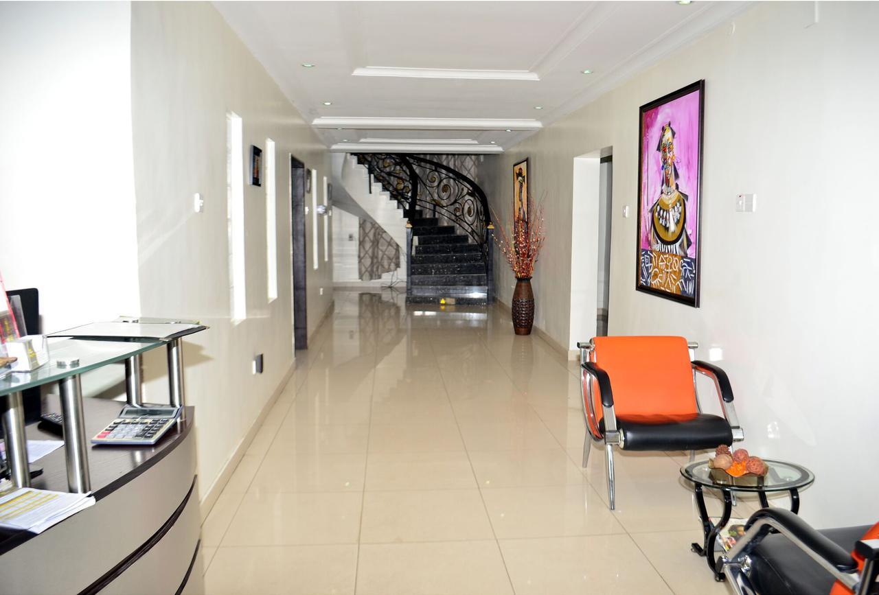 De Rigg Place - Alaka Estate, Surulere Lagos Exteriör bild